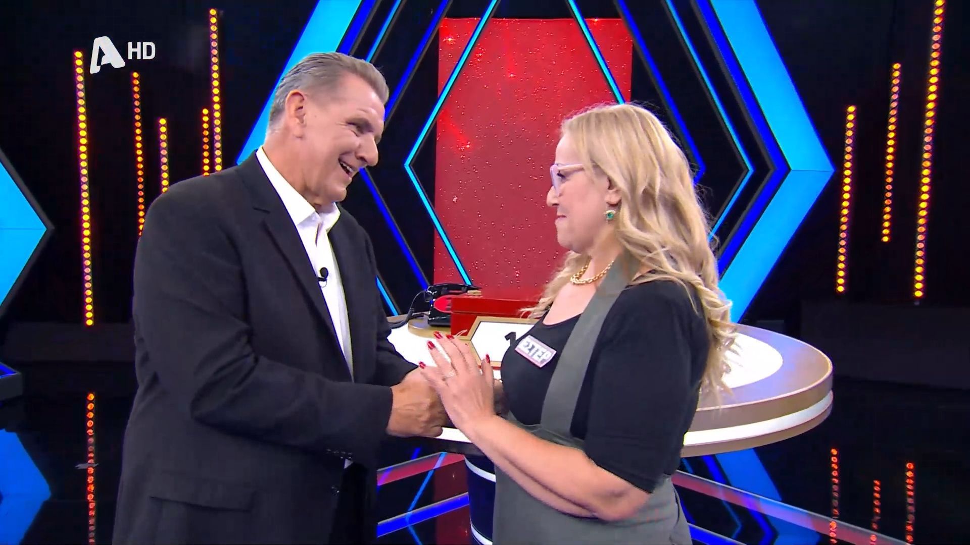 i-ester-dechtike-tin-prosfora-toy-trapeziti-kai-vgike-kerdismeni-1765817684