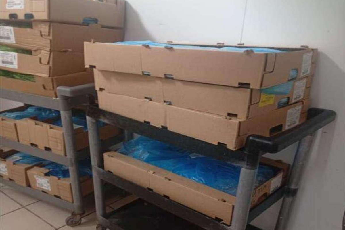 Περιφέρεια Αττικής: Κατασχέθηκαν 12 τόνοι ακατάλληλων προϊόντων – «Μηδενική ανοχή σε επικίνδυνα παιχνίδια με την υγεία», δηλώνει ο Χαρδαλιάς