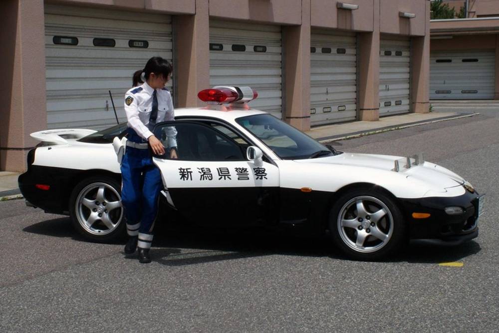Τα κορυφαία περιπολικά του κόσμου: Big in Japan 19 jdm-police-cars-9