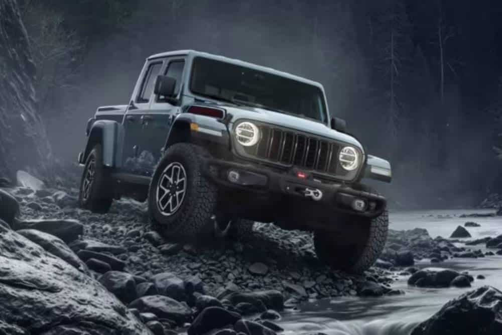jeep gladiator sahara 04