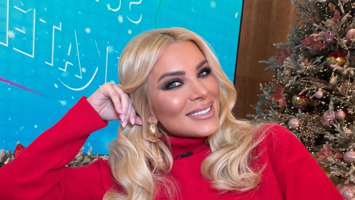 Καινούργιου: «Η εγκυμοσύνη με έχει πρήξει και το πρόσωπό μου μοιάζει με μπάλα»