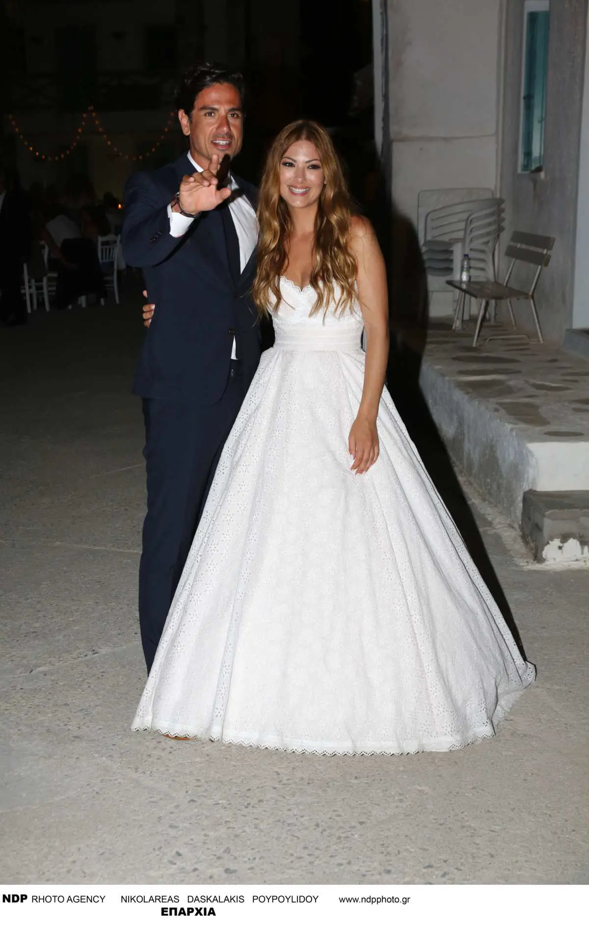 Δέσποινα Καμπούρη: Η νέα δήλωση μετά το διαζύγιο – «Όλα είναι φρέσκα και πρωτόγνωρα» 12 Καμπούρη - Ταρασιάδης στον γάμο τους