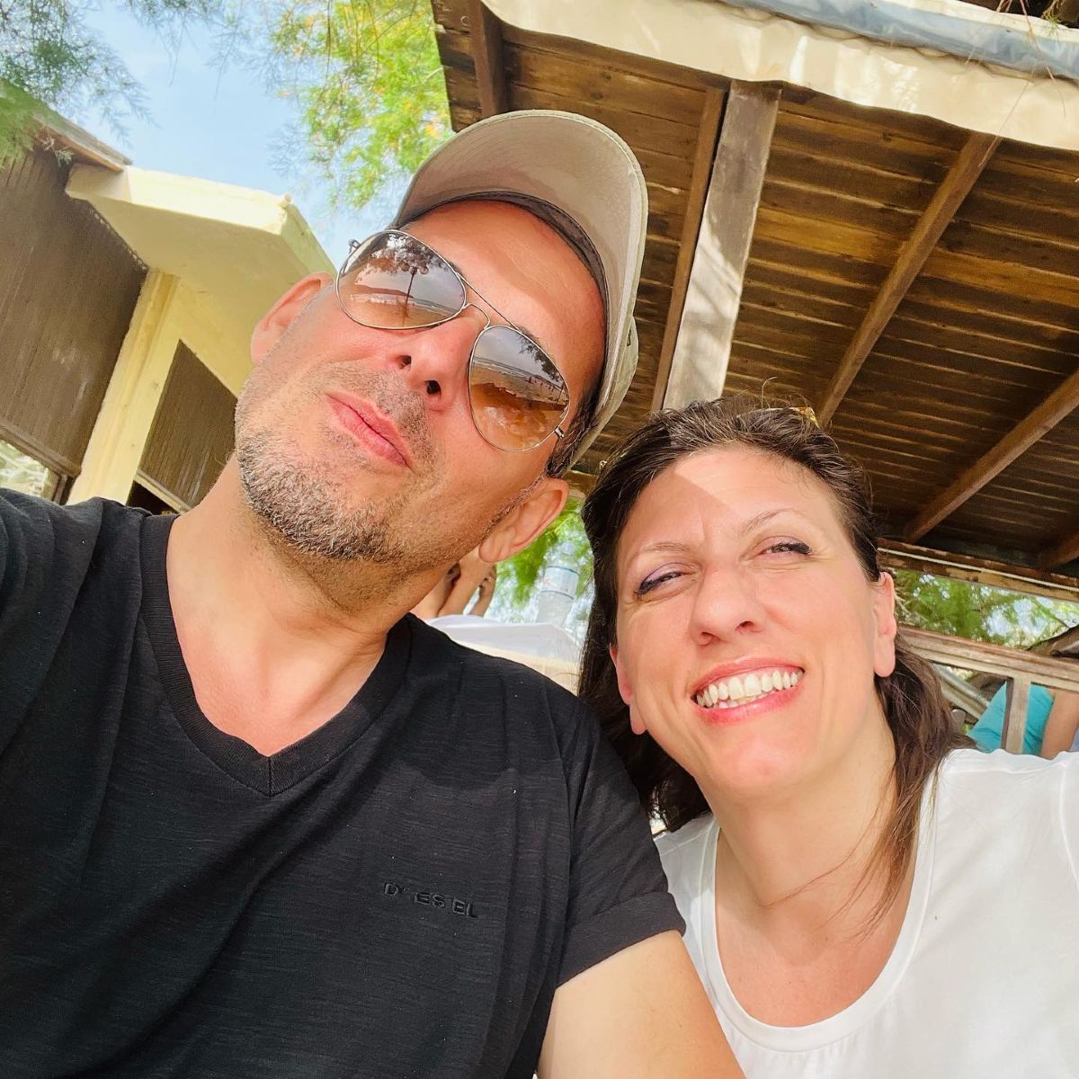 Ζωή Κωνσταντοπούλου: Έκανε πάρτι γενεθλίων με τον αγαπημένο της, Διαμαντή Καραναστάση 14 Η Ζωή Κωνσταντοπούλου και ο Διαμαντής Καραναστάσης στις διακοπές τους