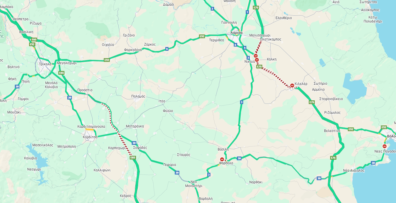 Στρατηγικός οδηγός για τα αγροτικά μπλόκα: Ποιοι δρόμοι παραμένουν κλειστοί, ποιες περιοχές επηρεάζονται και οι εναλλακτικές διαδρομές