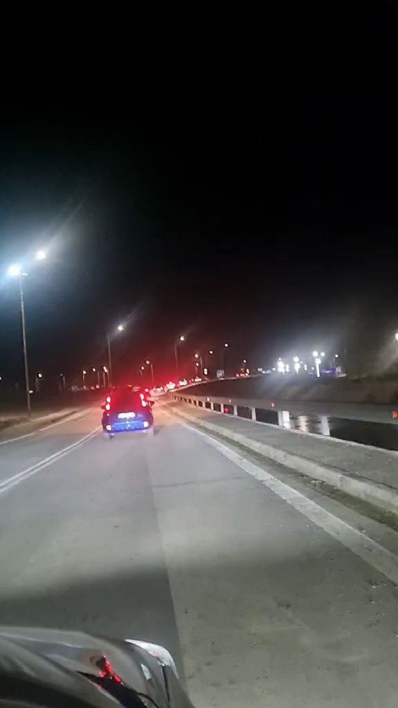 kastro-voiotias-talaiporia-odigon-se-paradromoys-gia-tin-eksodo-stin-ethniki-odo-1766941051