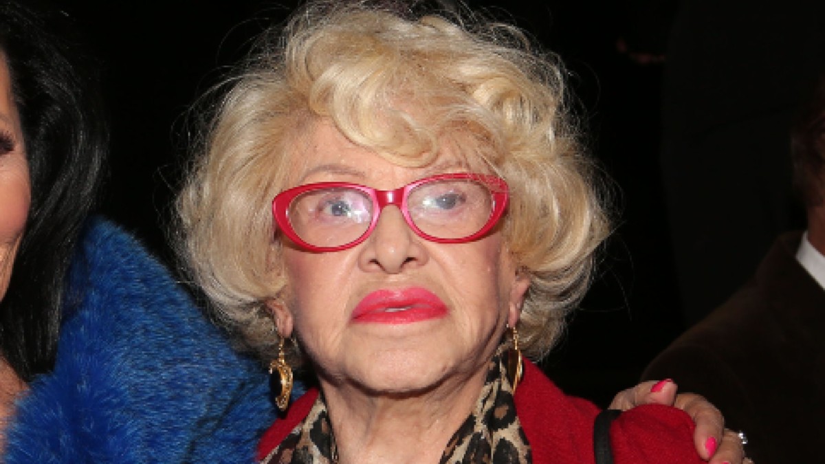 Καίτη Γκρέυ: «Καταπέλτης» ο γιος της, Φίλιππος Ηλιάδης – «Αν η διαθήκη είναι πλαστή, αλίμονο σε όσους συμμετείχαν στη σκευωρία»