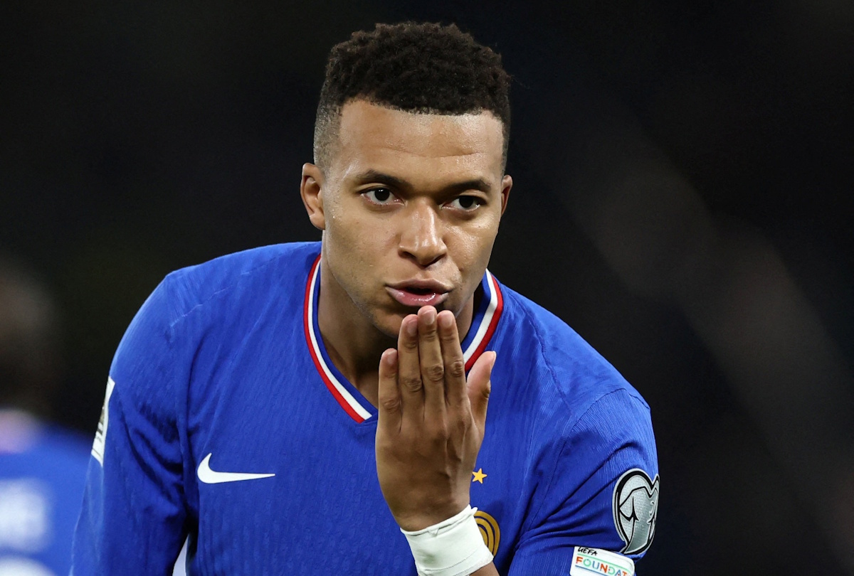 Κιλιάν Εμπαπέ: Η Παρί Σεν Ζερμέν οφείλει να καταβάλει 61 εκατομμύρια ευρώ στον Γάλλο σταρ
