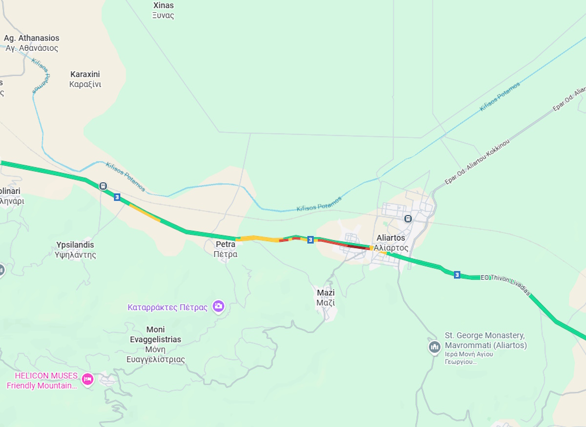 Κυκλοφοριακό χάος: Ουρές χιλιομέτρων στη Βοιωτία λόγω αγροτικών μπλόκων 8 Κίνηση