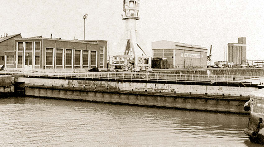 Σαιν-Ναζαίρ 1942: Η βρετανική επιδρομή στα ναυπηγεία Normandie 11 Σαιν-Ναζαίρ 1942: Η βρετανική επιδρομή στα ναυπηγεία Normandie