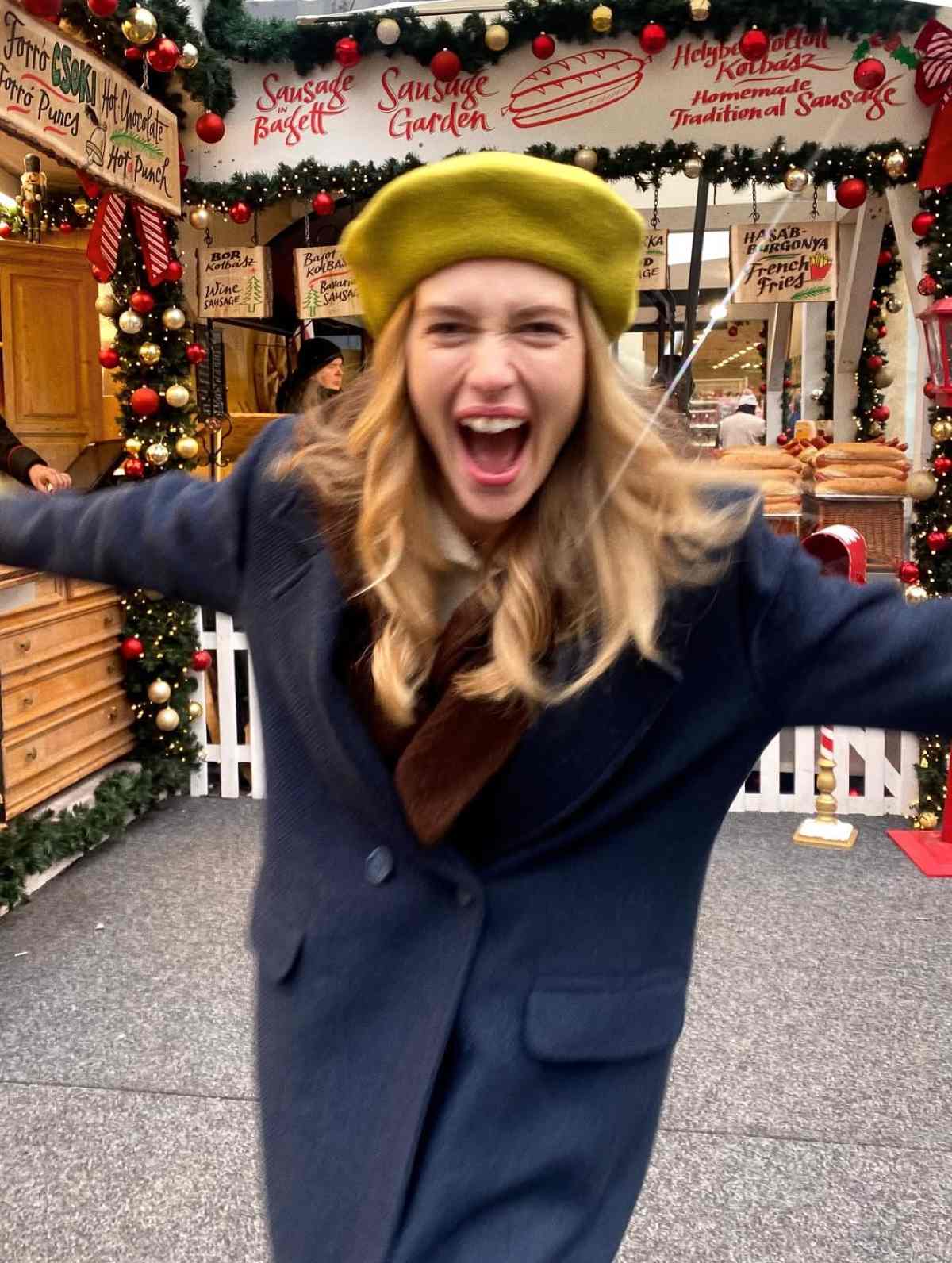 Maestro: Παρασκήνια από τα γυρίσματα στη Βουδαπέστη – Εικόνες 27 Η Κλέλια Ανδριολάτου και ο Χριστόφορος Παπακαλιάτης backstage Maestro