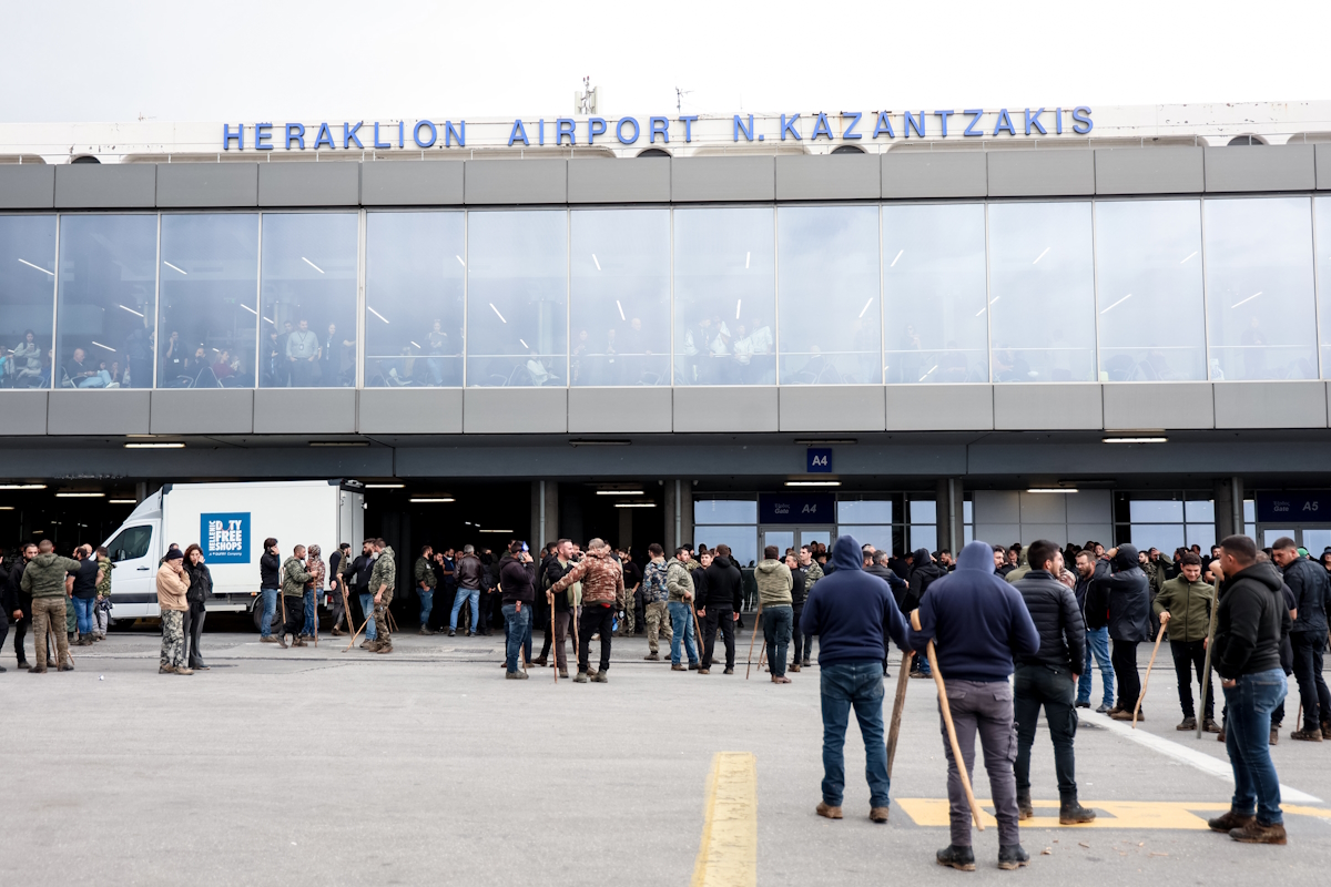 kriti-mploka-aerodromio