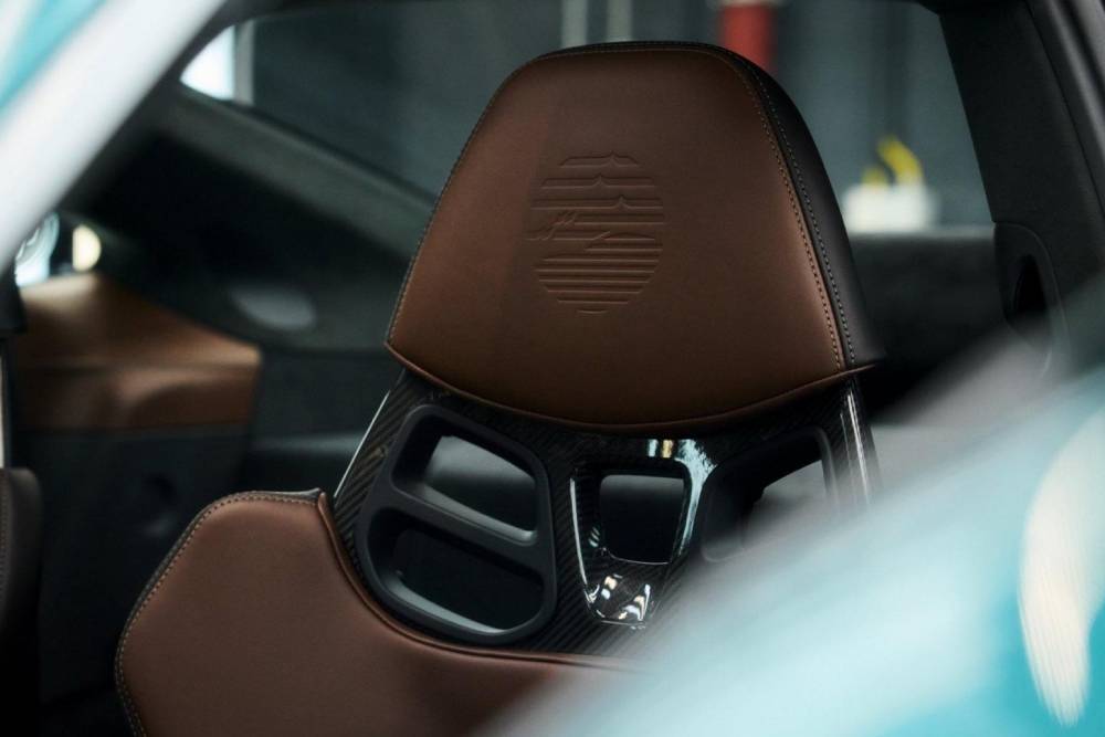 Εντυπωσιακή η καινούργια Porsche 911 Formosa 24 meet-the-911-formosa-the-only-such-car-that-porsch (11)