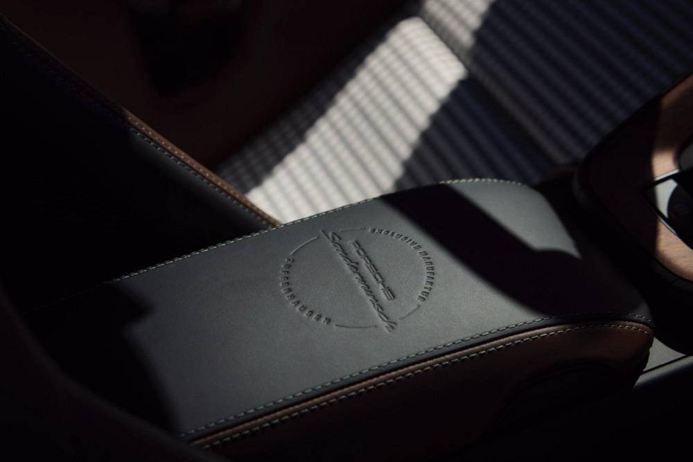 Εντυπωσιακή η καινούργια Porsche 911 Formosa 23 meet-the-911-formosa-the-only-such-car-that-porsch (9)