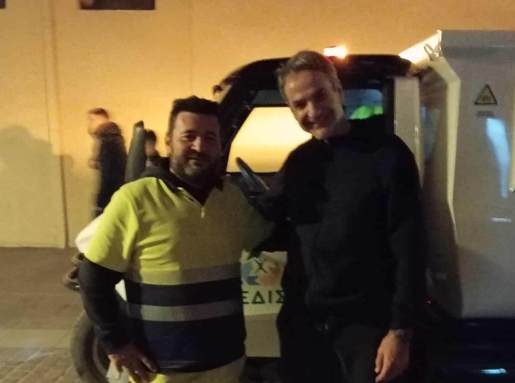 Ο Κυριάκος Μητσοτάκης στα Χανιά – Περιήγηση στο Ενετικό Λιμάνι