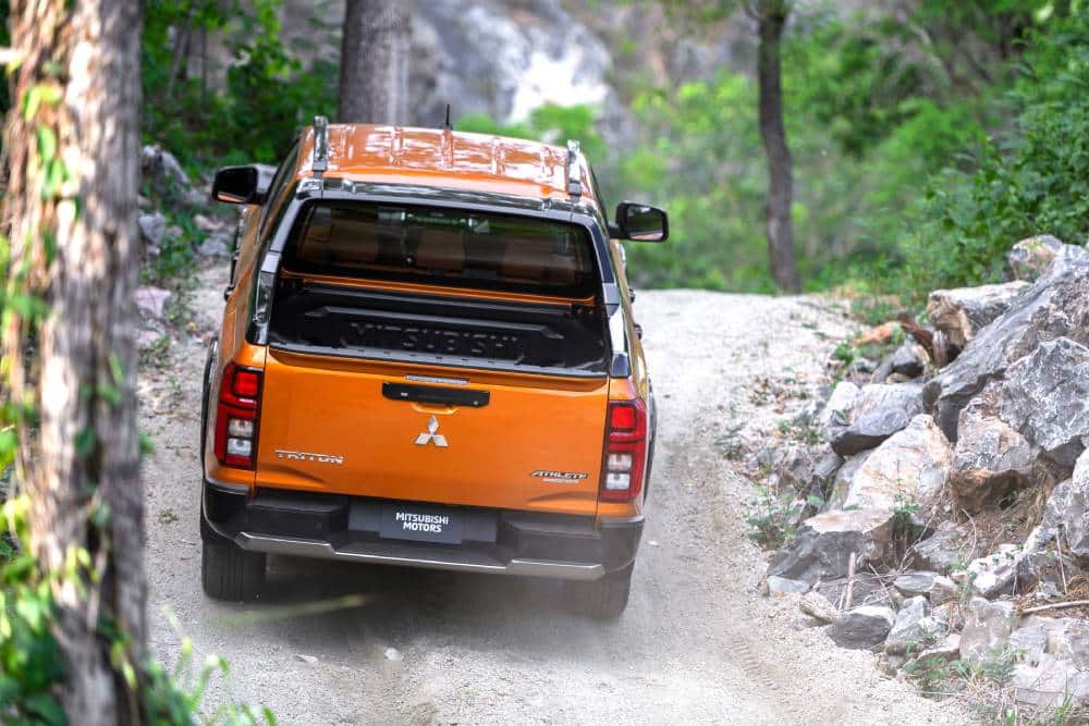 Η Mitsubishi σχεδιάζει την επανεμφάνιση του L200 στην Ευρώπη 15 mitsubishi_triton_athlete_double_cab_69