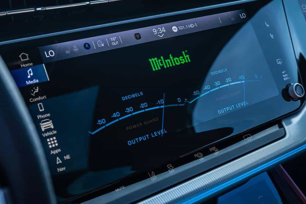 my25-jeep-wagoneerS-vlp-carousel-technology-01-des