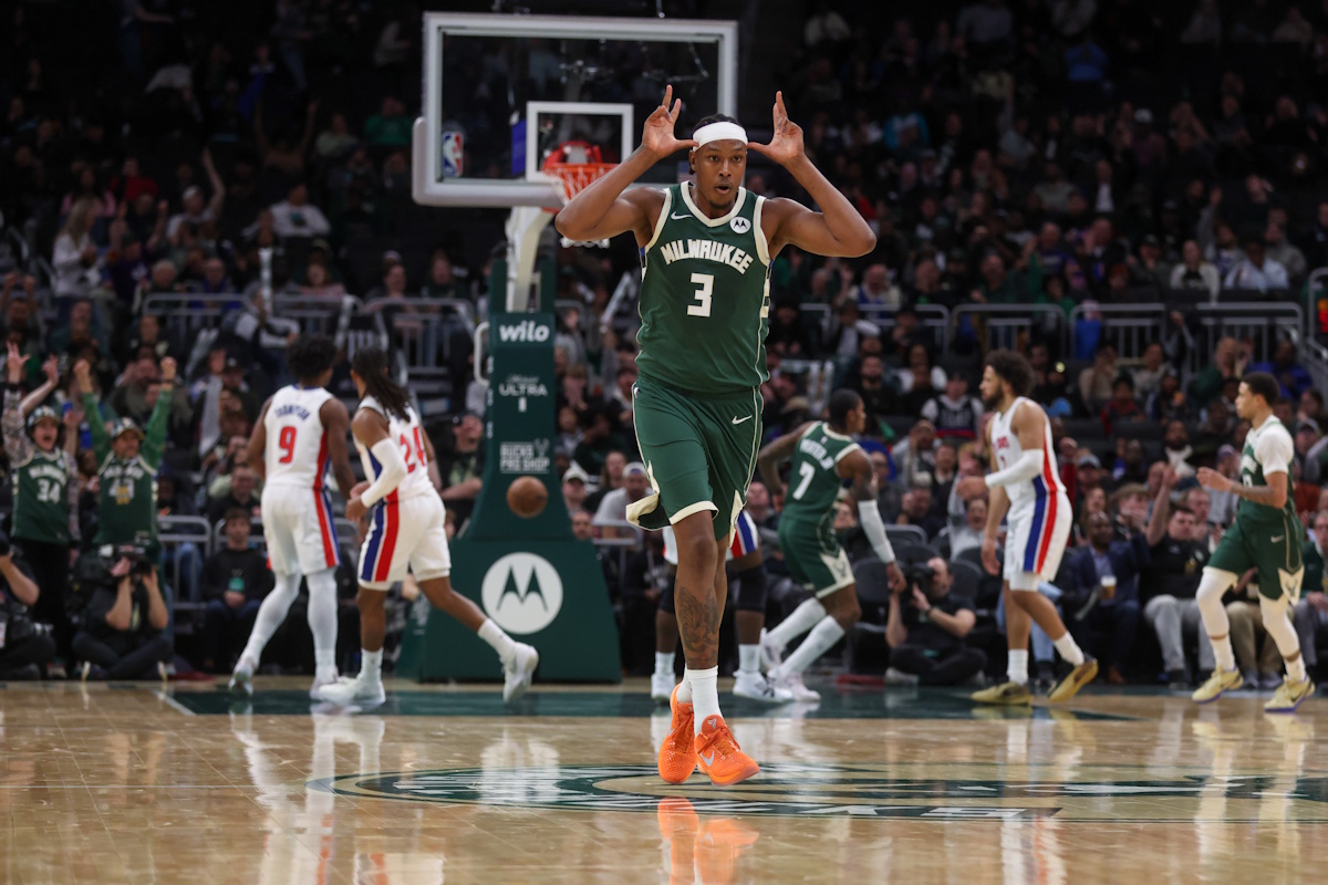 myles-turner-bucks-ap