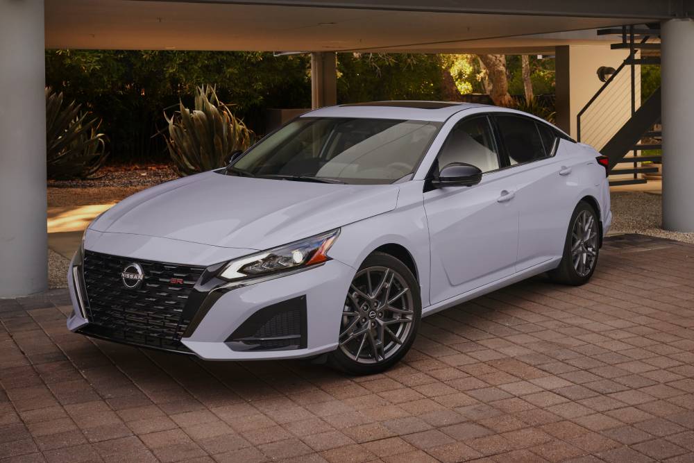 Καταπληκτικός ο διάδοχος του Nissan Bluebird 7 nissan_altima_sr_55