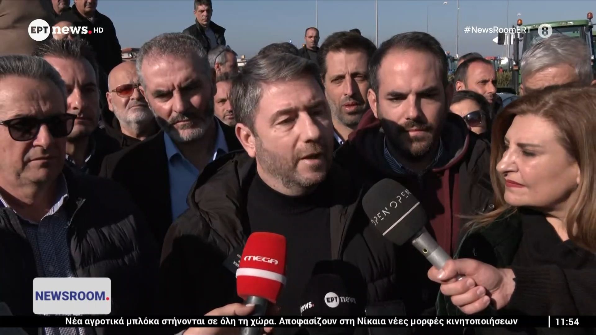 o-n-androylakis-sta-mploka-ton-agroton-1765274682