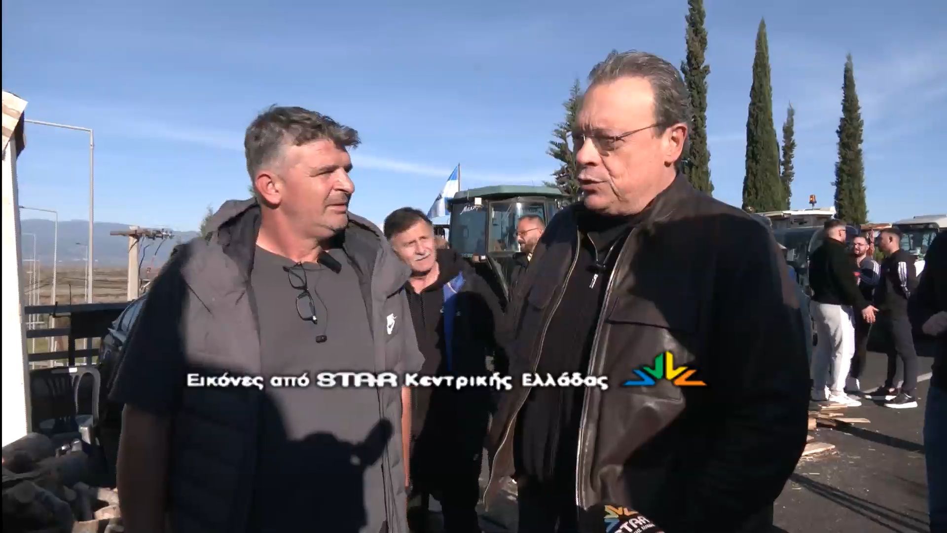 o-s-famelos-sto-mploko-toy-mpraloy-tin-ora-poy-oi-agrotes-ekleinan-toys-paradromoys-1765464764