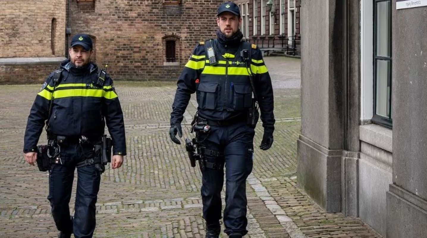 Ολλανδία: Συνελήφθη ύποπτος για σχεδιασμό τρομοκρατικής επίθεσης τα Χριστούγεννα στην Ευρώπη