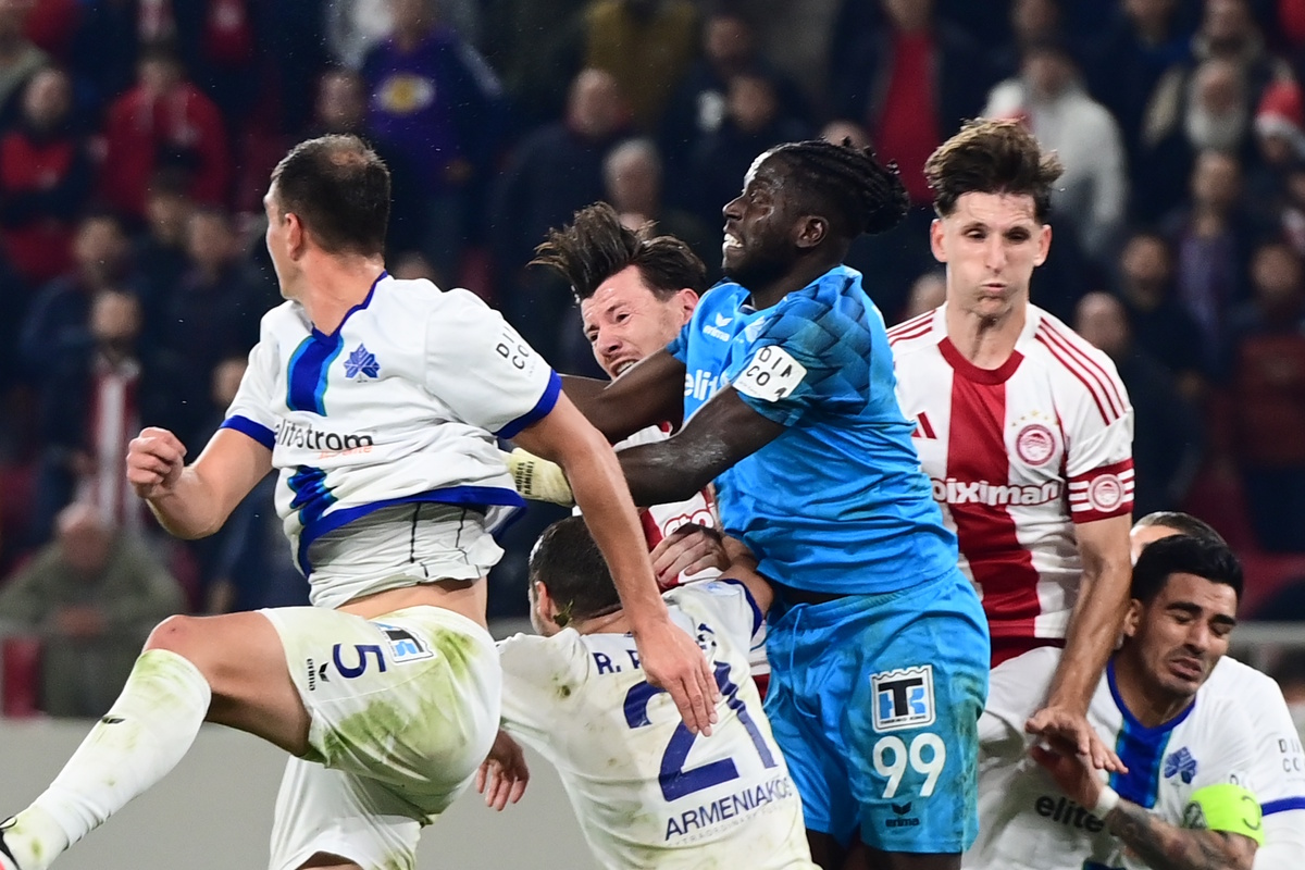 Super League: Η κορυφαία αναμέτρηση της ΑΕΚ, η εύκολη επικράτηση του ΠΑΟΚ στο ντέρμπι και το αντιποδόσφαιρο στο Φάληρο