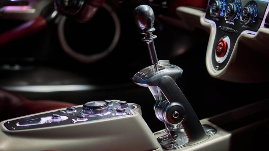 Pagani Utopia χειροκίνητο κιβώτιο