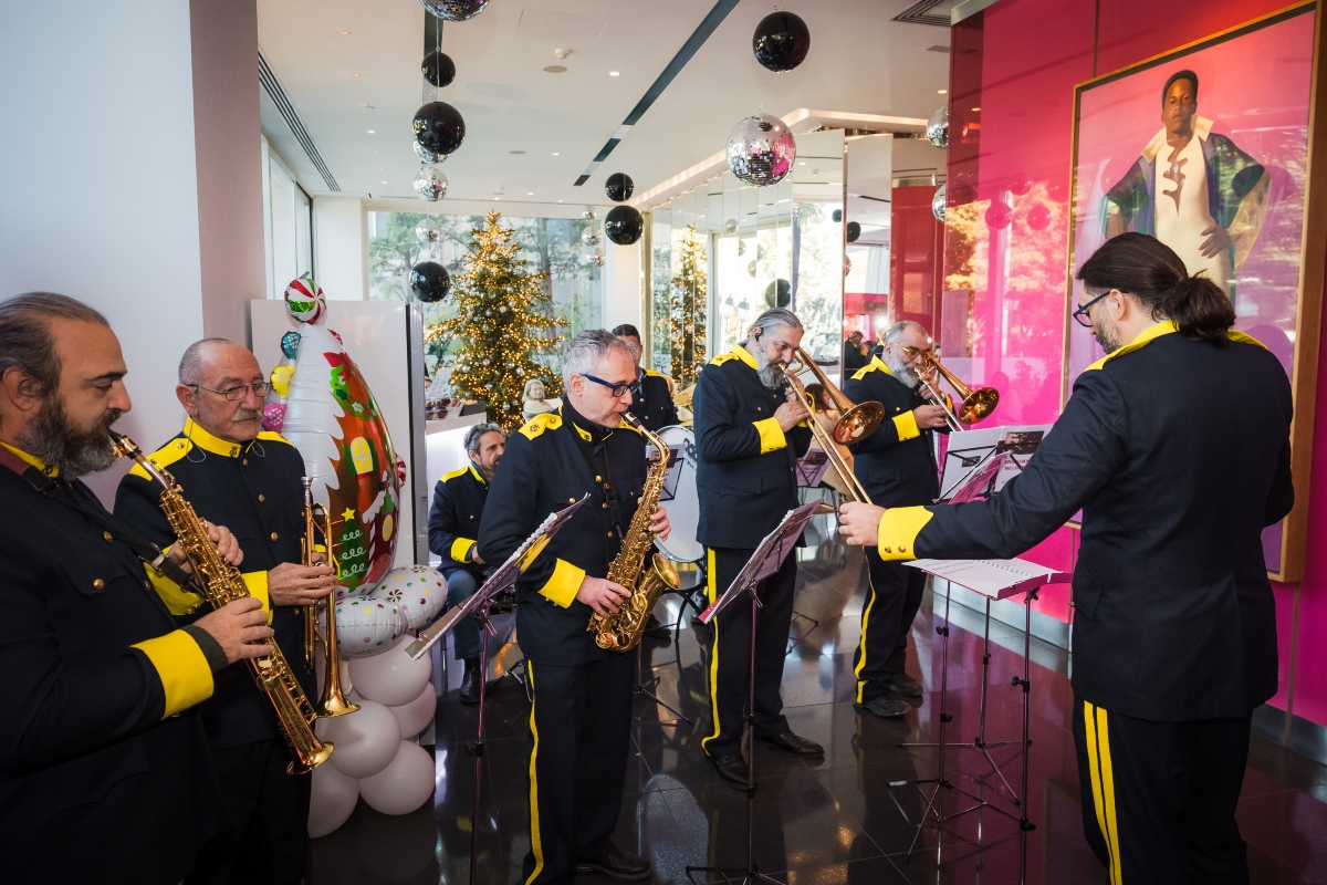 Χριστουγεννιάτικο παζάρι αγάπης και αλληλεγγύης από το σωματείο «ΕΛΠΙΔΑ» 13 Χριστουγεννιάτικο παζάρι αγάπης και αλληλεγγύης από το σωματείο «ΕΛΠΙΔΑ»