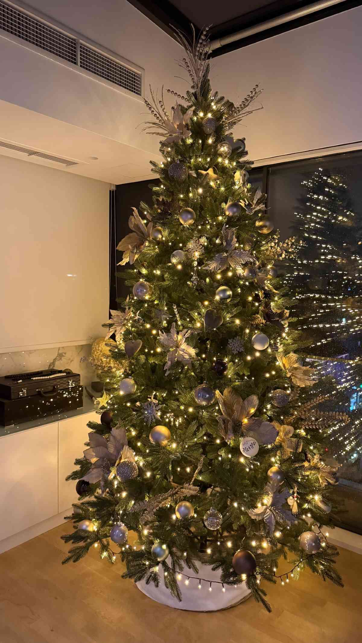 Το χριστουγεννιάτικο δέντρο της Δώρας Παντέλη