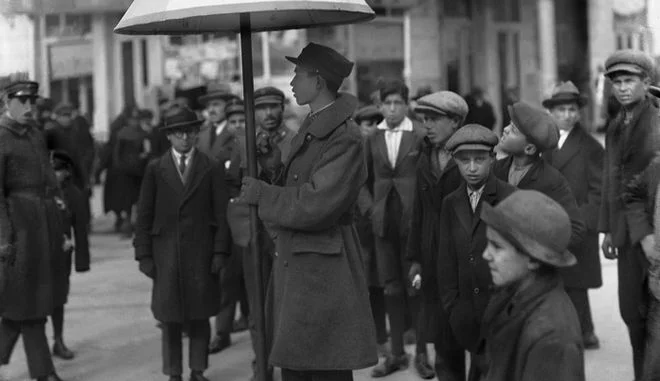 Πώς έμοιαζε η οδός Πατησίων έναν αιώνα πριν; (φωτό)