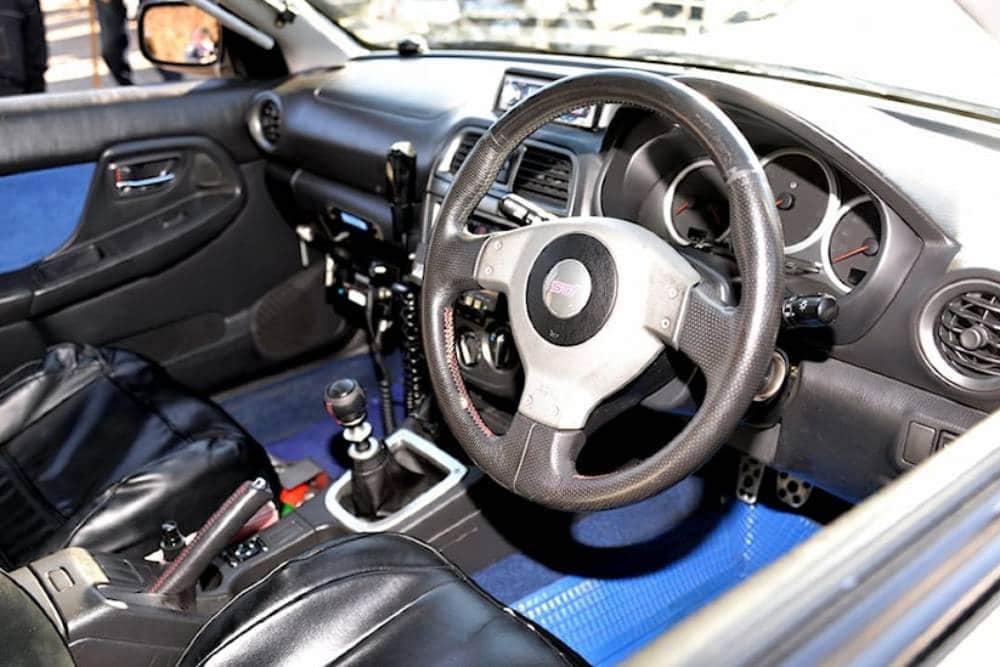 Τα κορυφαία περιπολικά του κόσμου: Big in Japan 29 police-cars-in-japan-7