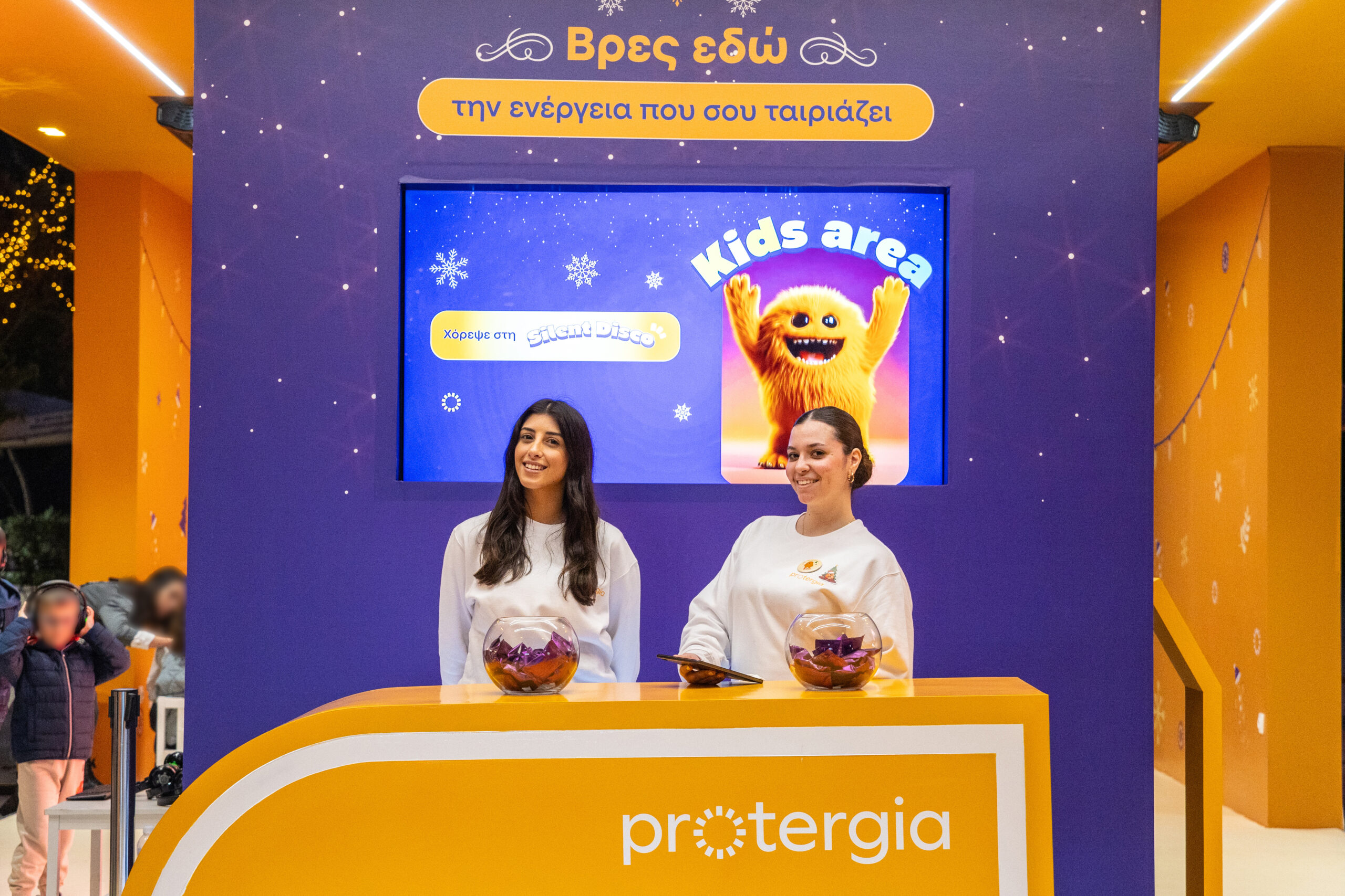 Το Protergia Χριστουγεννιάτικο χωριό που έγινε κέντρο συνάντησης για όλη την πόλη επιστρέφει 10 Το Protergia Χριστουγεννιάτικο χωριό που έγινε κέντρο συνάντησης για όλη την πόλη επιστρέφει