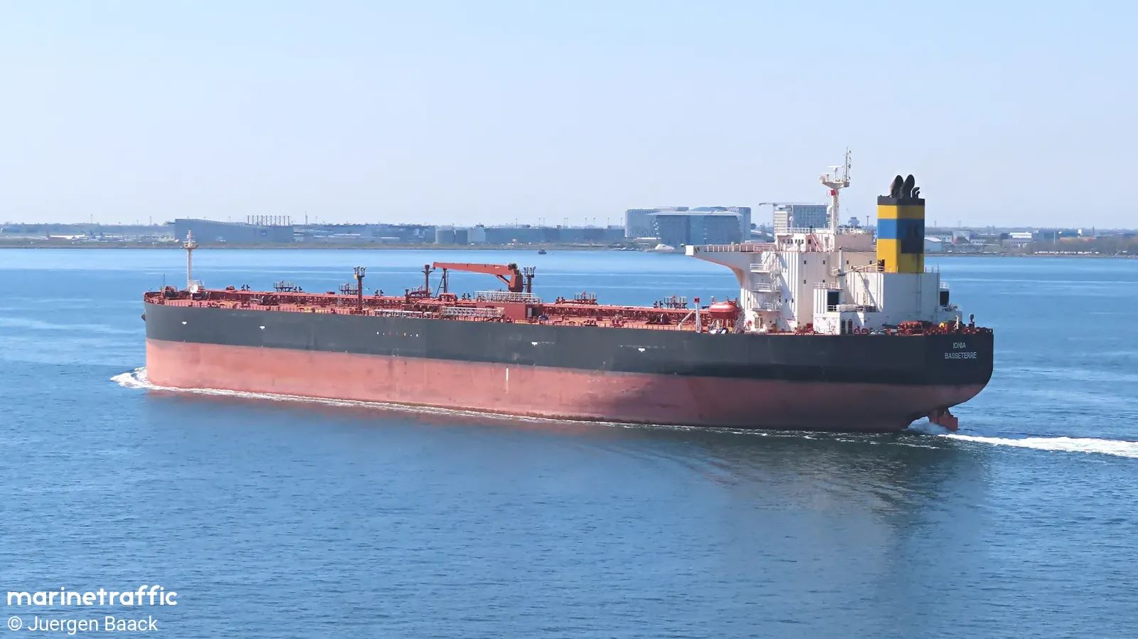 Ουκρανία: Πρωτοφανής επίθεση σε ρωσικό τάνκερ στη Μεσόγειο και το μήνυμα προς Πούτιν – Το «μακρύ χέρι» του Κιέβου 11 Ουκρανία: Πρωτοφανής επίθεση σε ρωσικό τάνκερ στη Μεσόγειο και το μήνυμα προς Πούτιν – Το «μακρύ χέρι» του Κιέβου