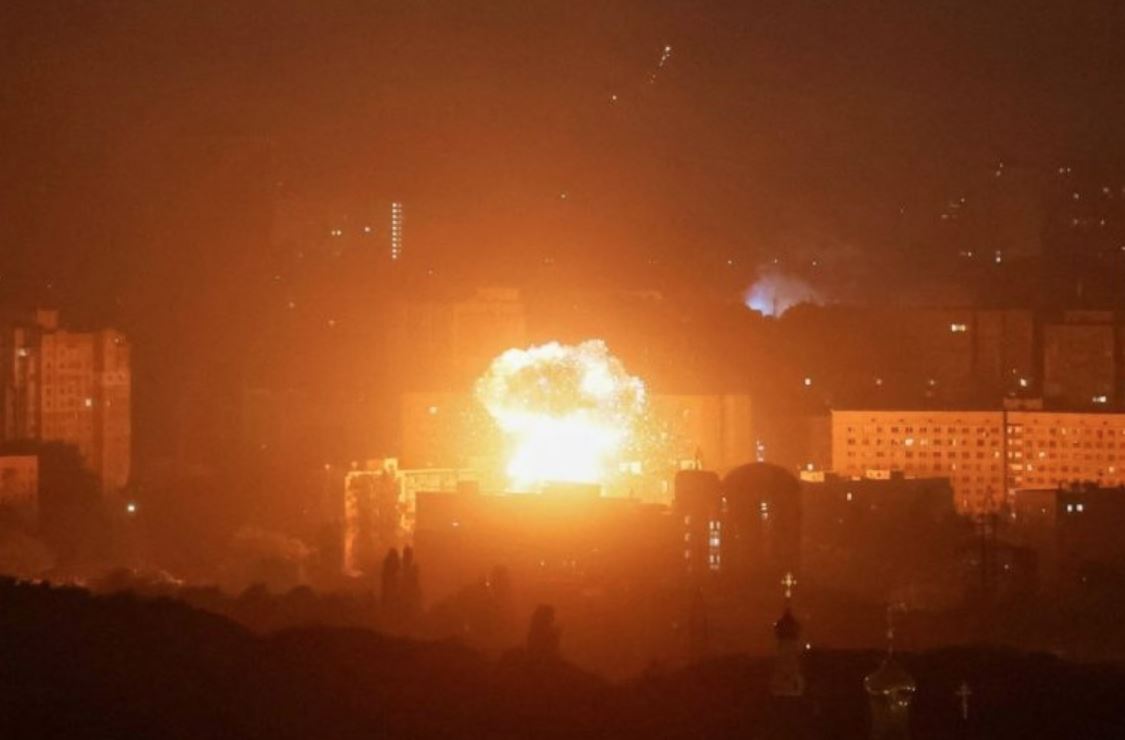 Ρωσία: Αναχαίτιση 12 ουκρανικών drones στην περιοχή Τούλα – Πυρκαγιά σε βιομηχανικό χώρο