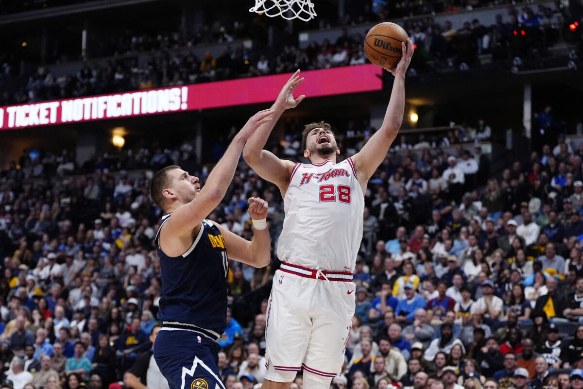 sengun-jokic-reuters-1200x801