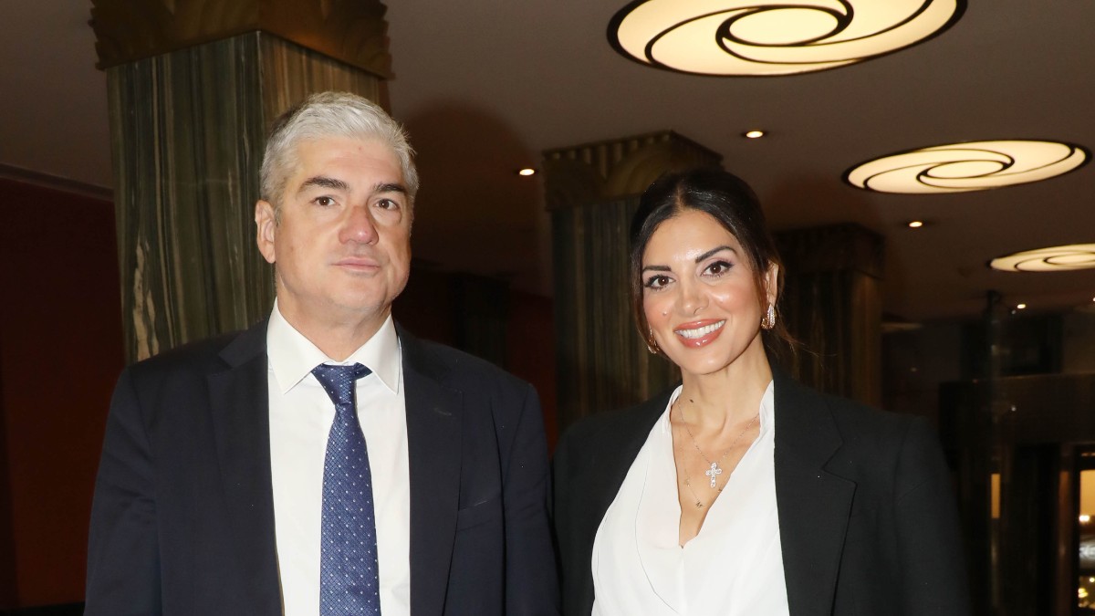 Σταματίνα Τσιμτσιλή: Οι θερμές ευχές στον Θέμη Σοφό για την ονομαστική του εορτή (Φωτογραφία)