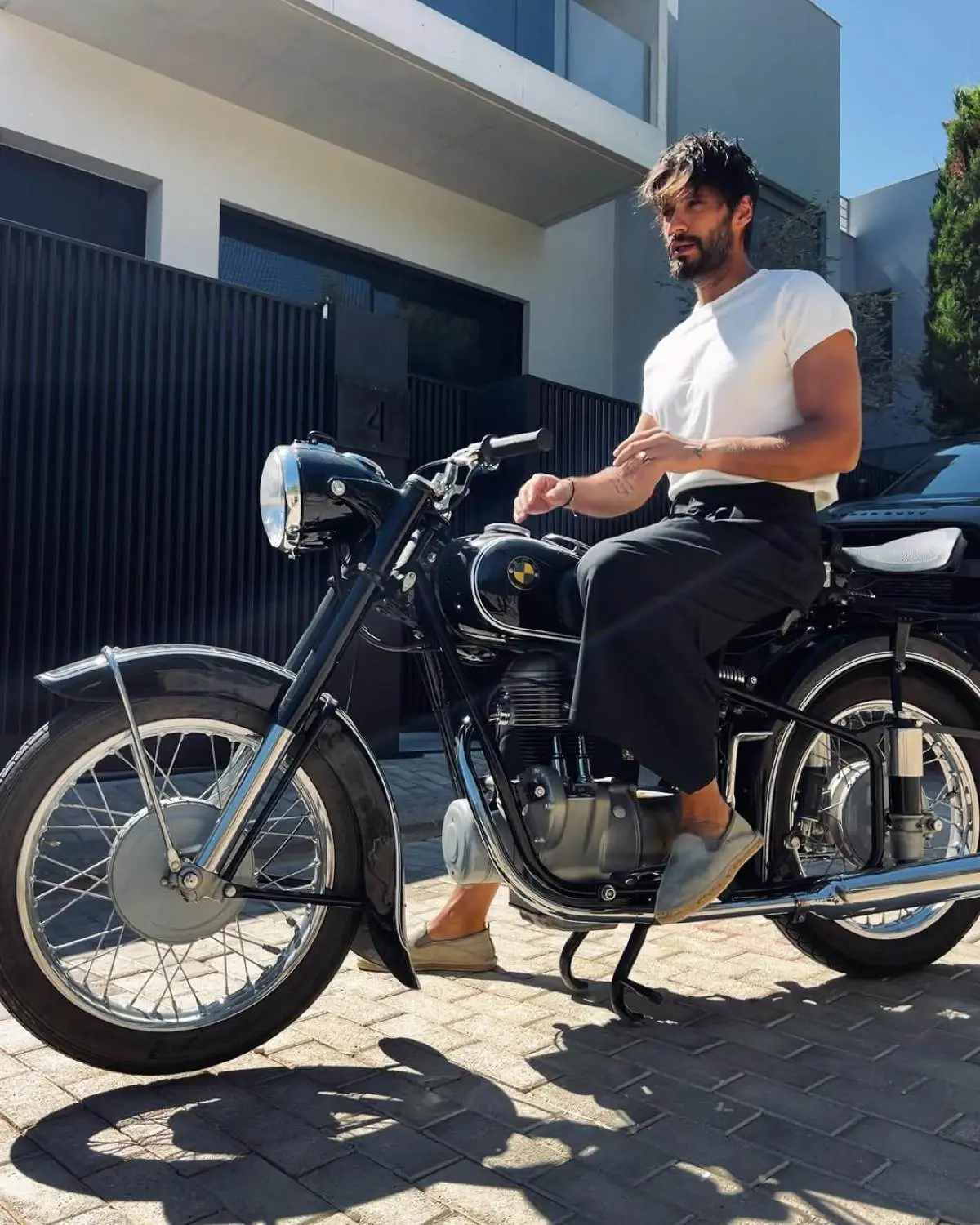 Το σπίτι του Γιώργου Καράβα