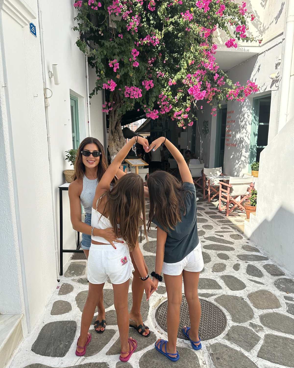 Σταματίνα Τσιμτσιλή: «Ξεκίνησα ψυχοθεραπεία μετά από χρόνια! Έλαβα δύο καθοριστικές αποφάσεις» 6 Σταματίνα Τσιμτσιλή κόρες