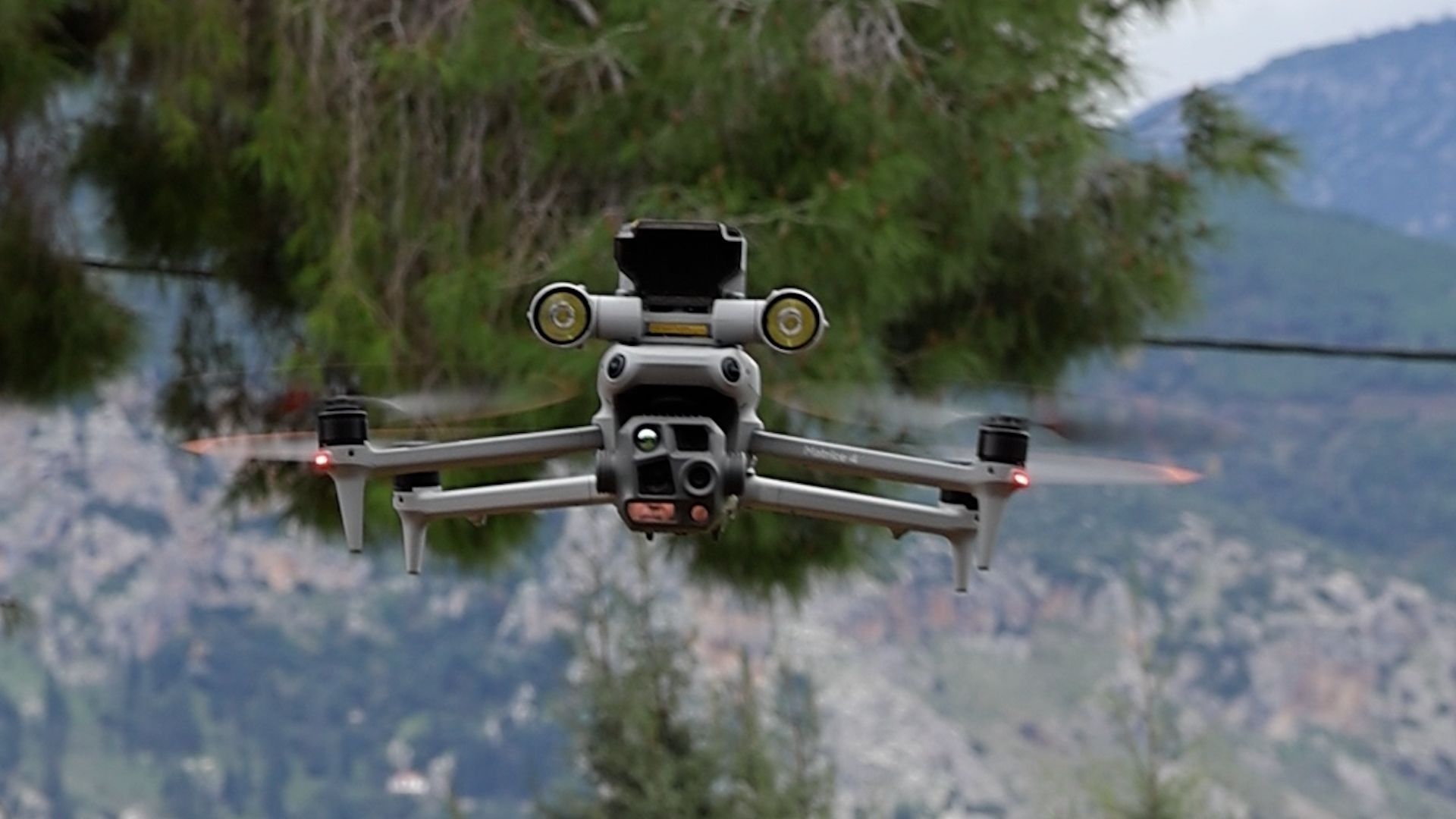 sygchrono-drone-dorea-stin-eeed-livadeias-apo-to-dimo-levadeon-1765454214