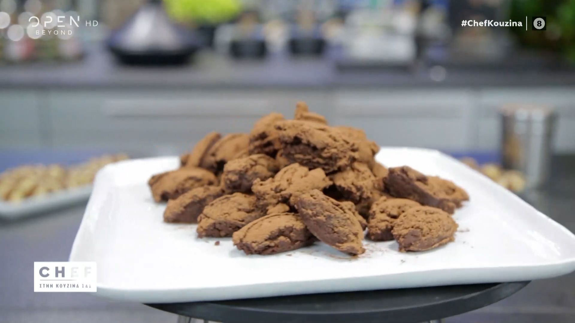 syntagi-gia-mpiskotenia-sokolatakia-1765117584