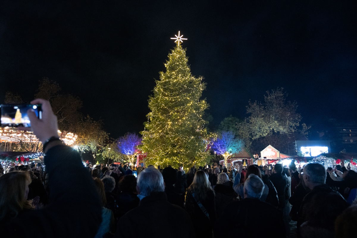 thessaloniki-xristougenniatiko-dentro1-15122025