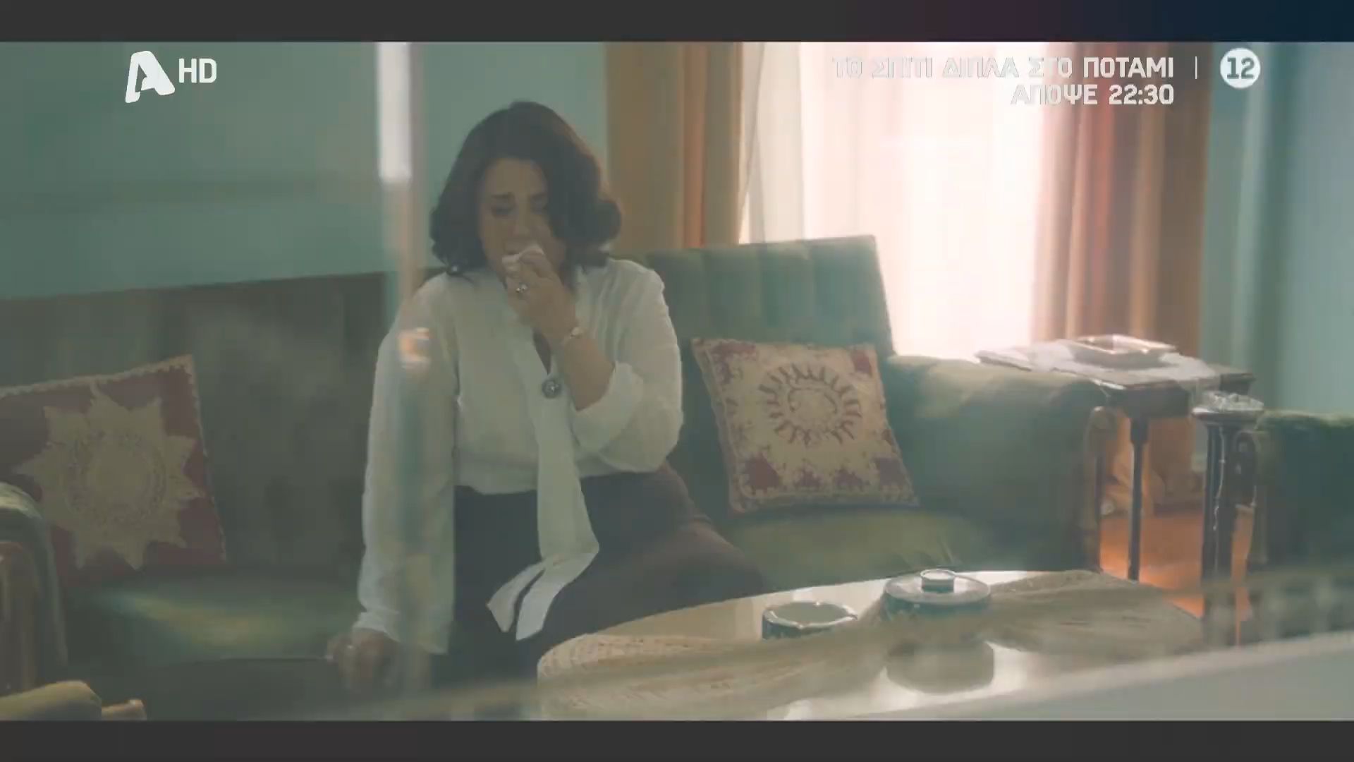 to-spiti-dipla-sto-potami-i-eyanthia-kanei-apopeira-aytoktonias-1765372486