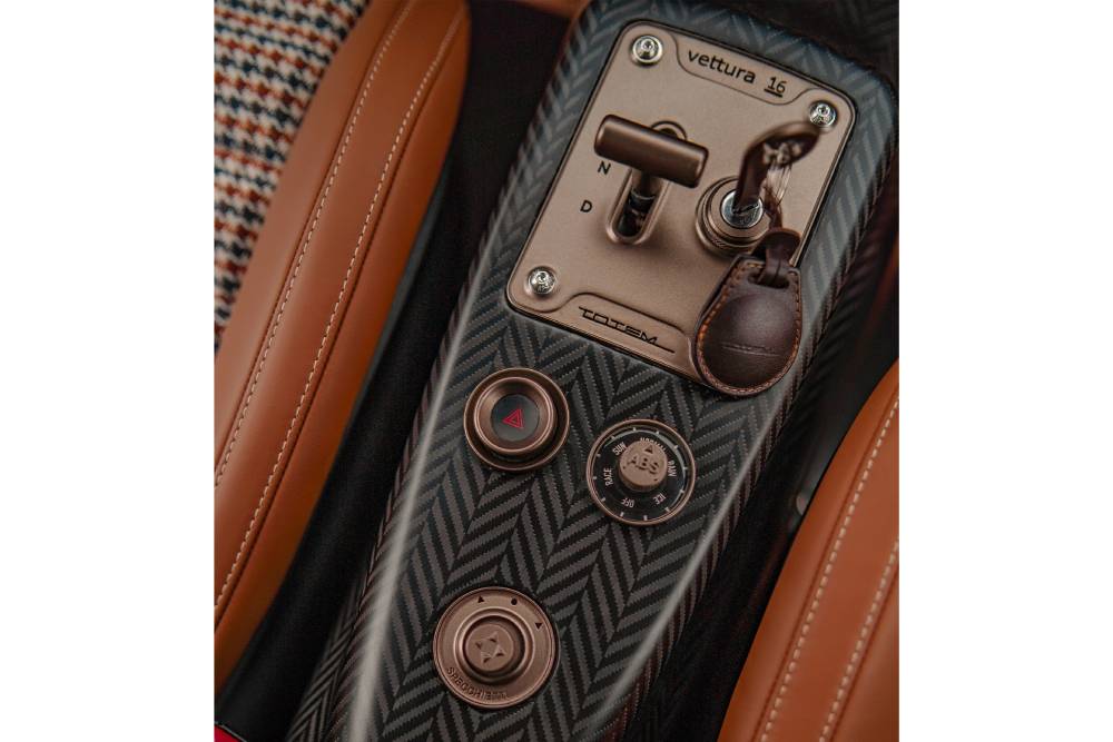 totem automobili super gt (14)