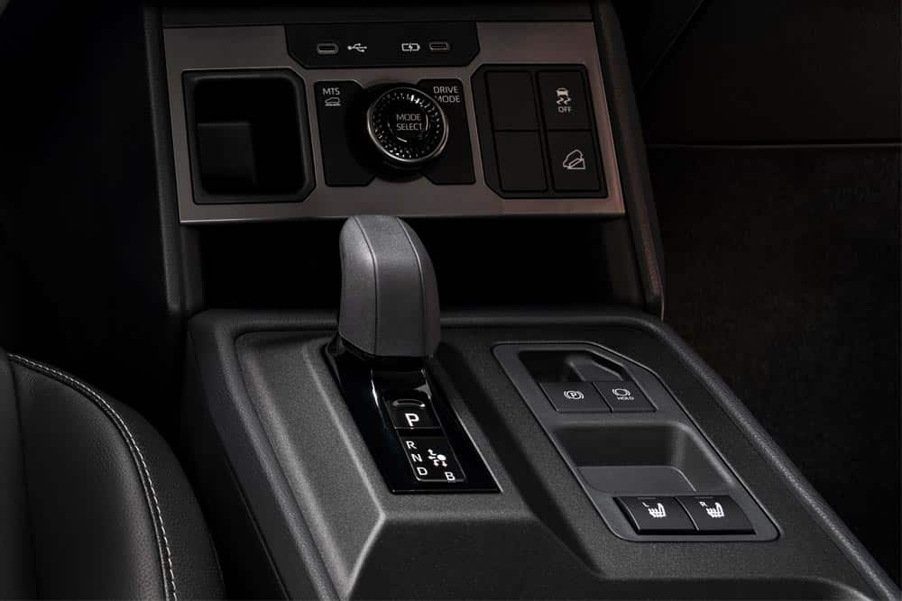 Αποκαλύπτονται οι αρχικές τιμές του νέου Toyota Hilux 16 toyota-hilux-2025-(2a)