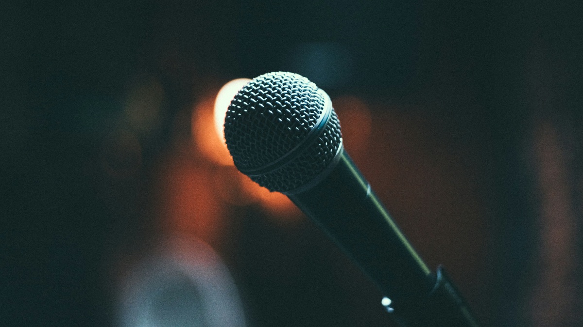 tragoudistis-parenoxlisi