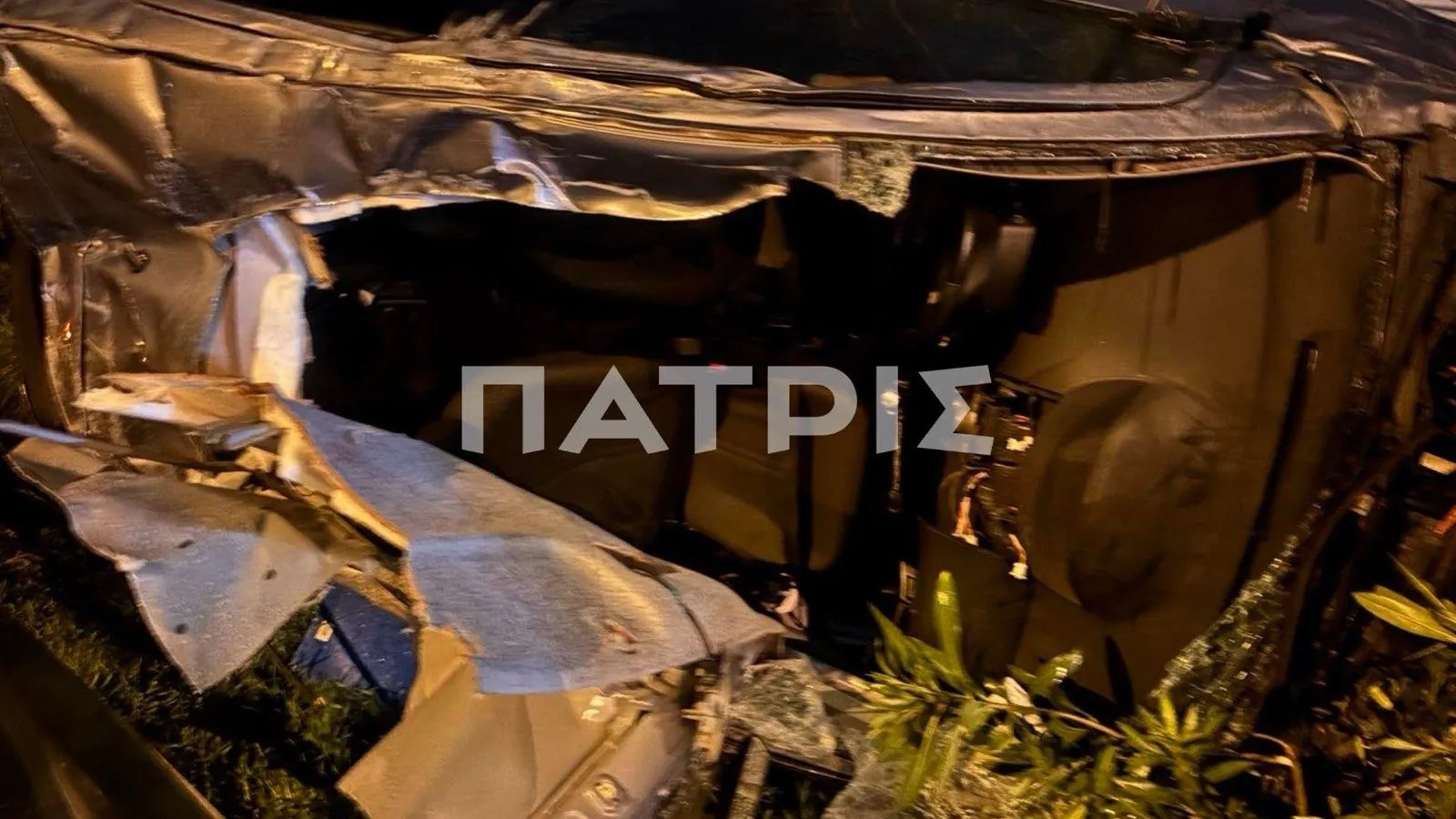 Σοβαρό τροχαίο στον ΒΟΑΚ: Οδηγός εγκλωβισμένος στα συντρίμμια του οχήματος