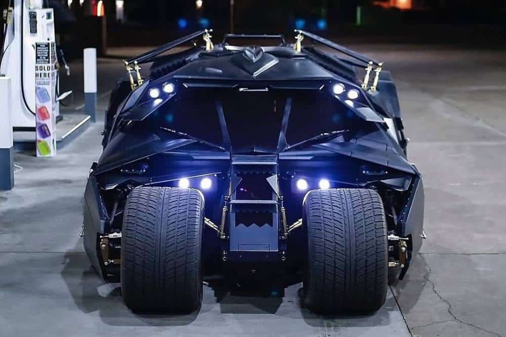 "Αυθεντικό Batmobile κυκλοφορεί ελεύθερα στο δρόμο" 14 tumbler wb for sale