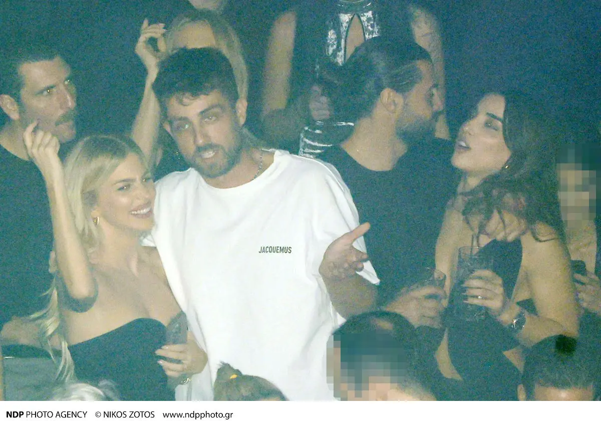 Γιώργος Γεροντιδάκης – Ντορέττα Παπαδημητρίου: Οι τρυφερές αγκαλιές και οι ρομαντικές στιγμές στα μπουζούκια 11 Βασάλος σύντροφος