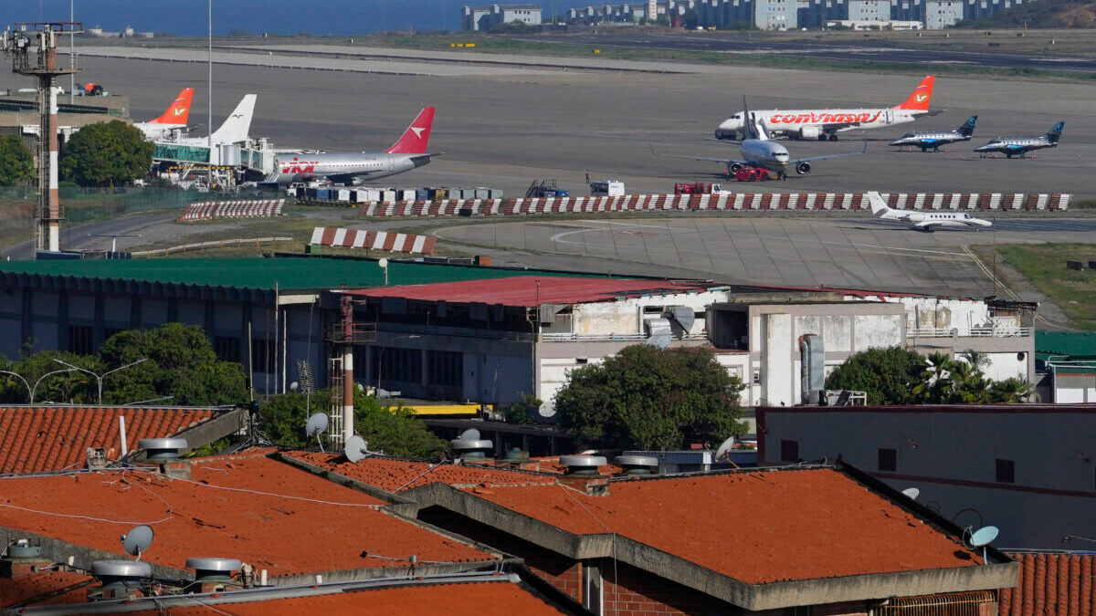 venezuela-airport-e1747718454532