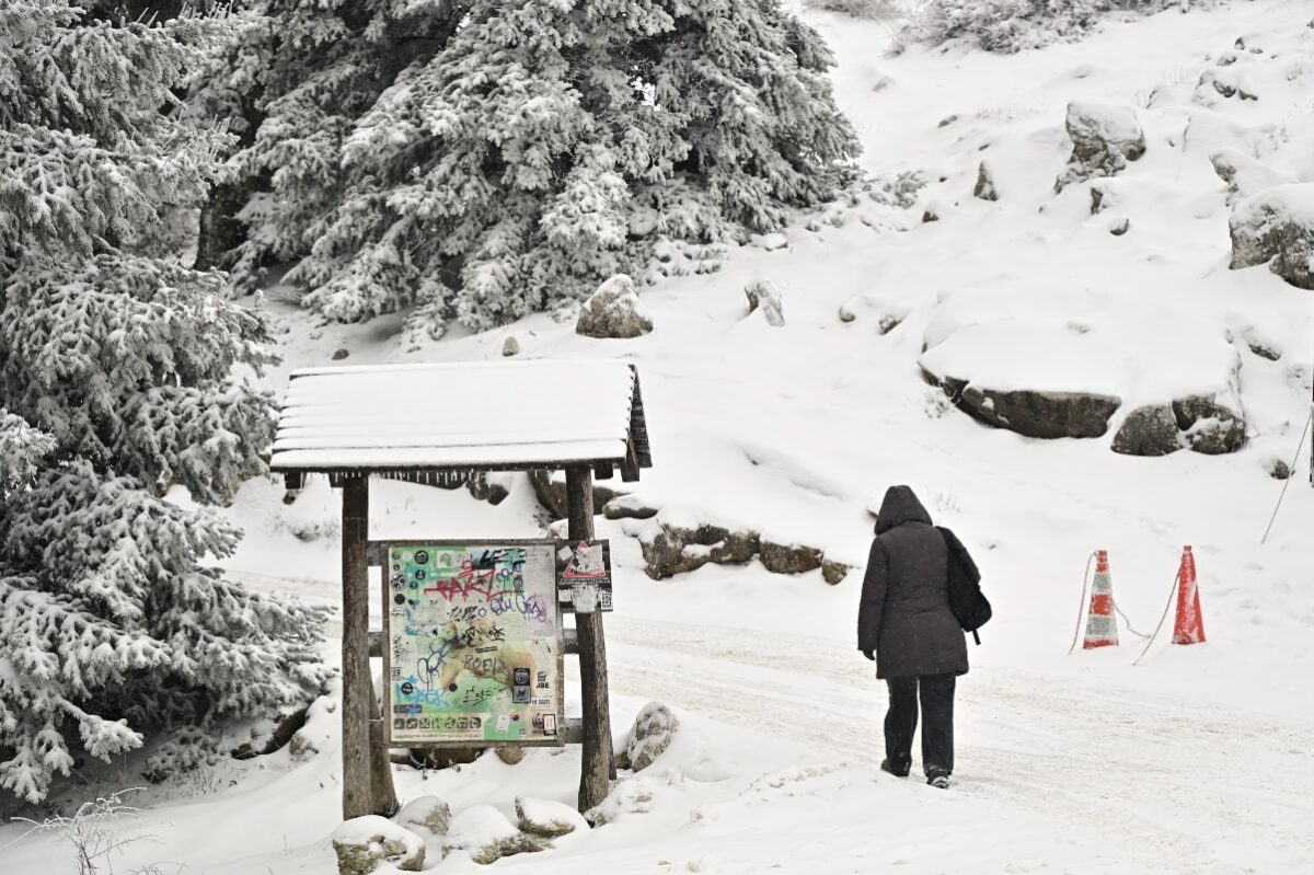 Πρωτοχρονιάτικος Καιρός: Υποδεχόμαστε το νέο έτος με χιόνια και παγετό – Πότε και πού θα δούμε χιόνια στην Αττική